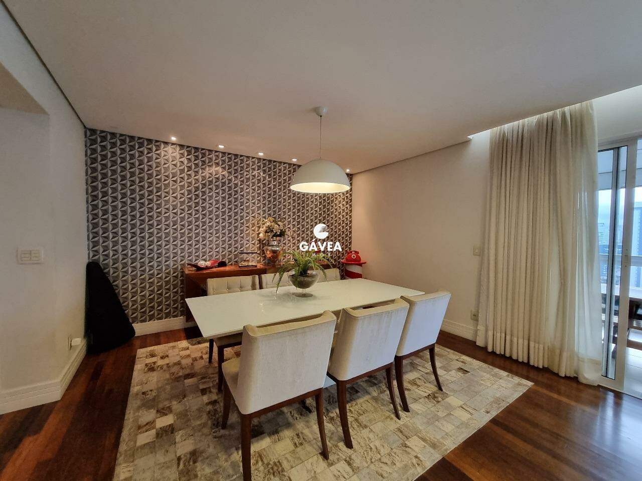 Apartamento à venda no Embaré: Sala