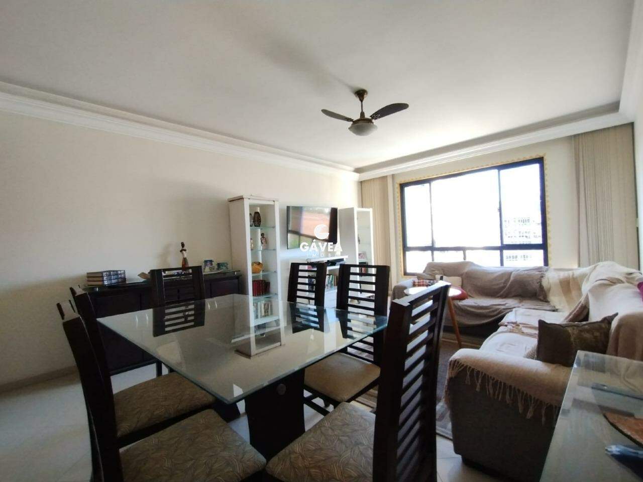 Apartamento à venda no Ponta da Praia: 