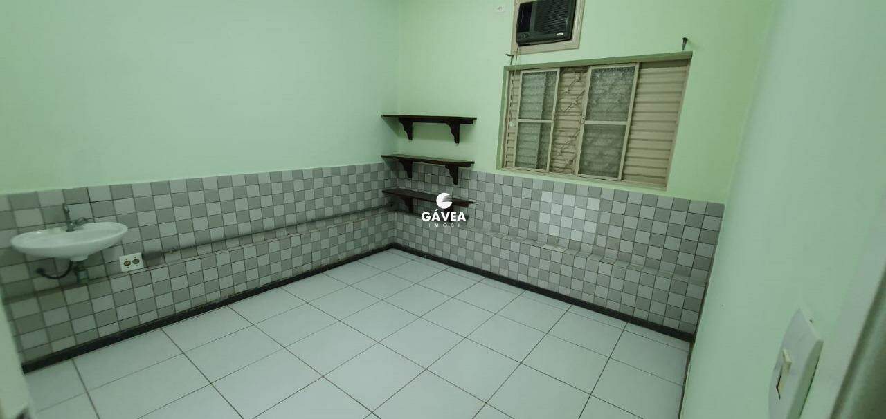 Casa para aluguel no Centro: 