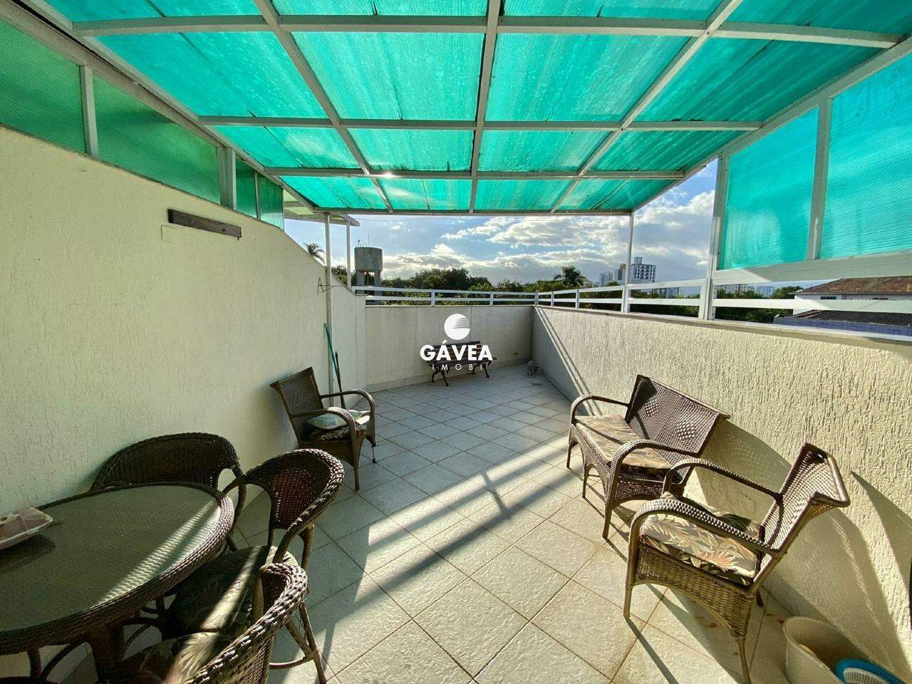 Casa para aluguel no Embaré: 