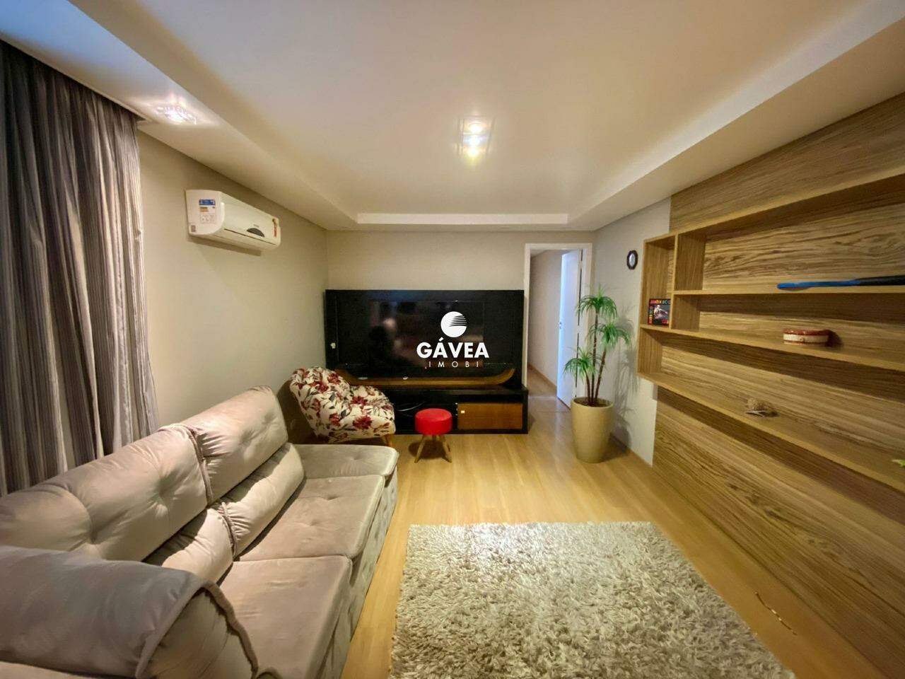 Casa para aluguel no Embaré: 