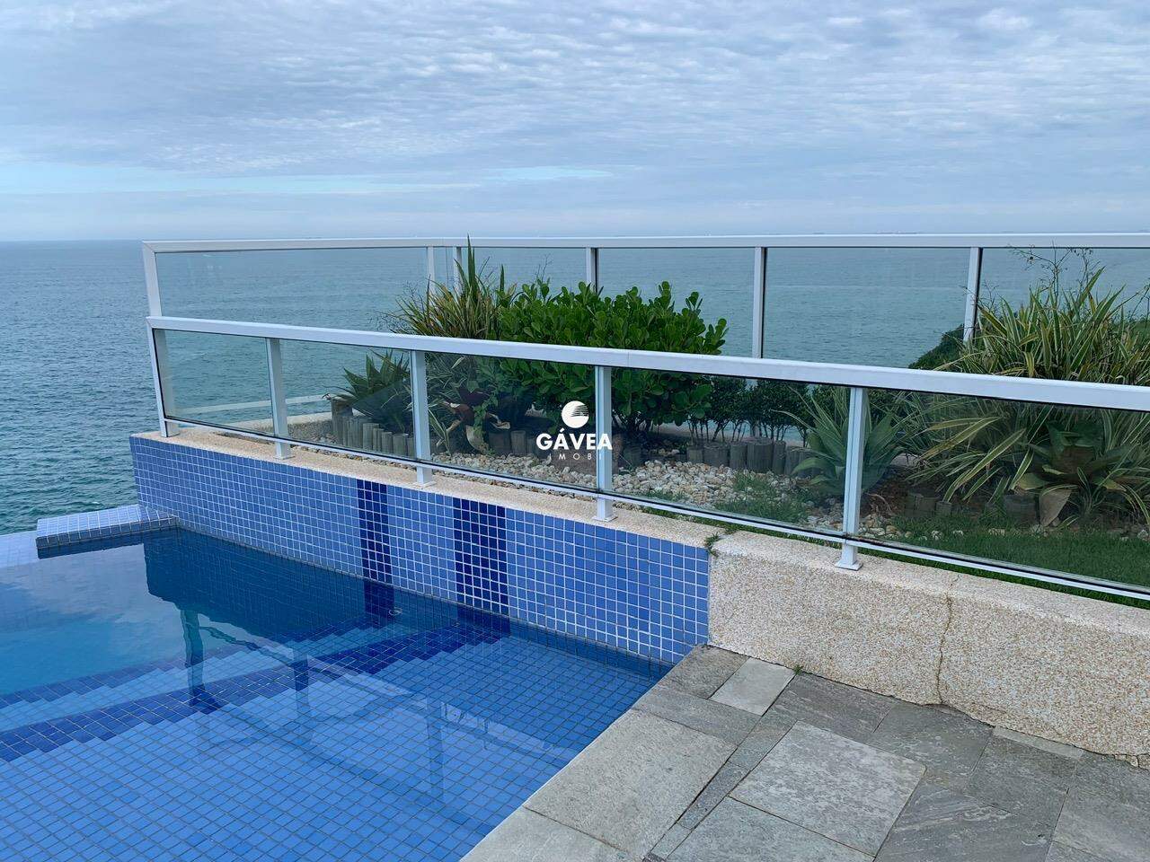 Apartamento à venda no Mar e Céu: 