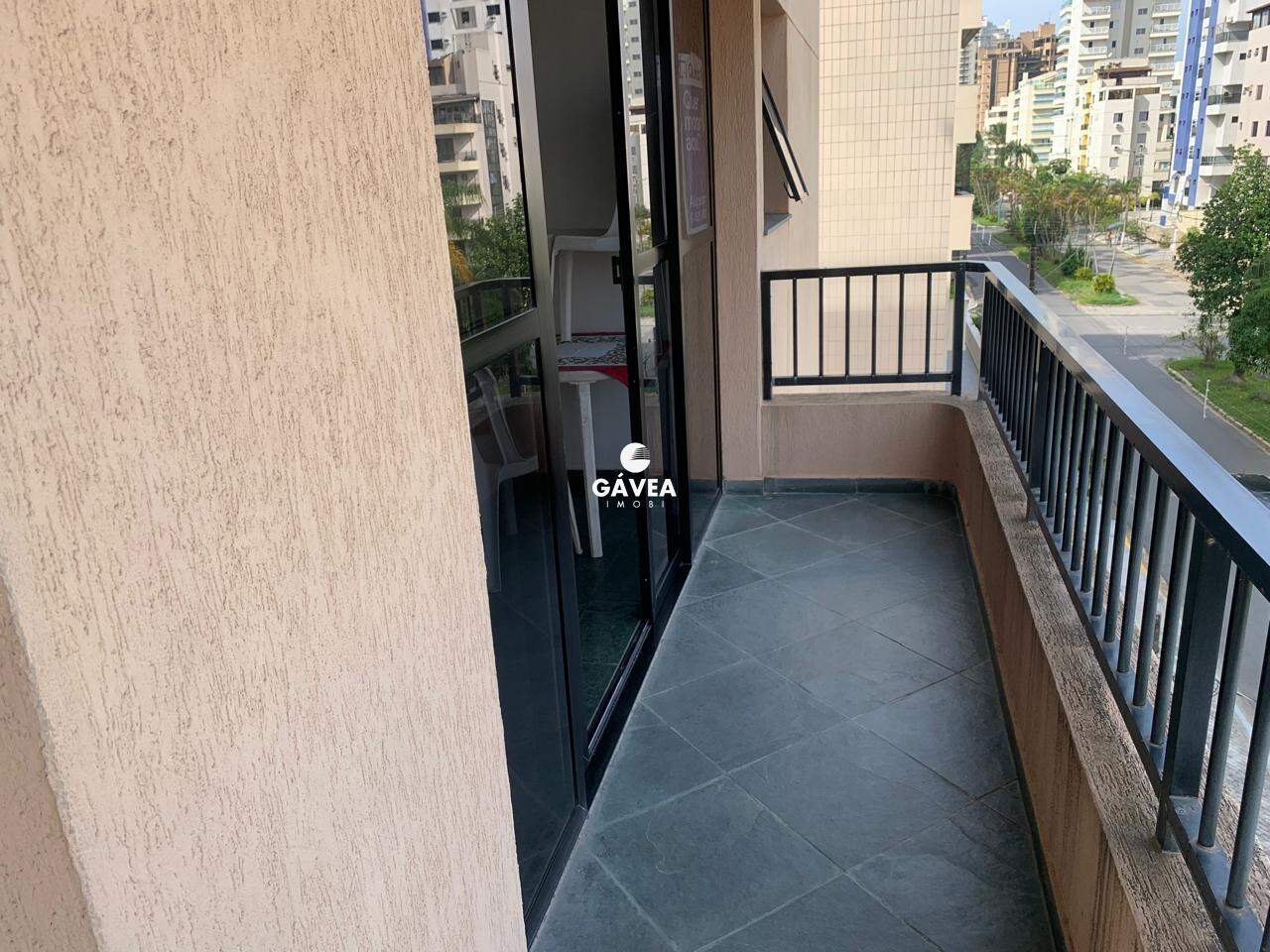 Apartamento à venda no Enseada: 