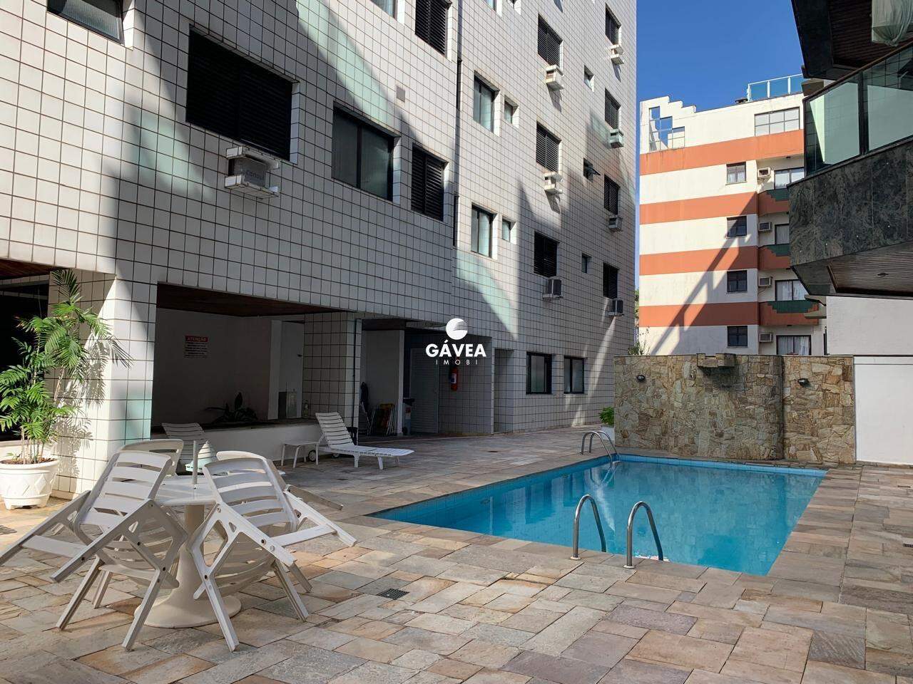 Apartamento à venda no Enseada: Piscina Adulto