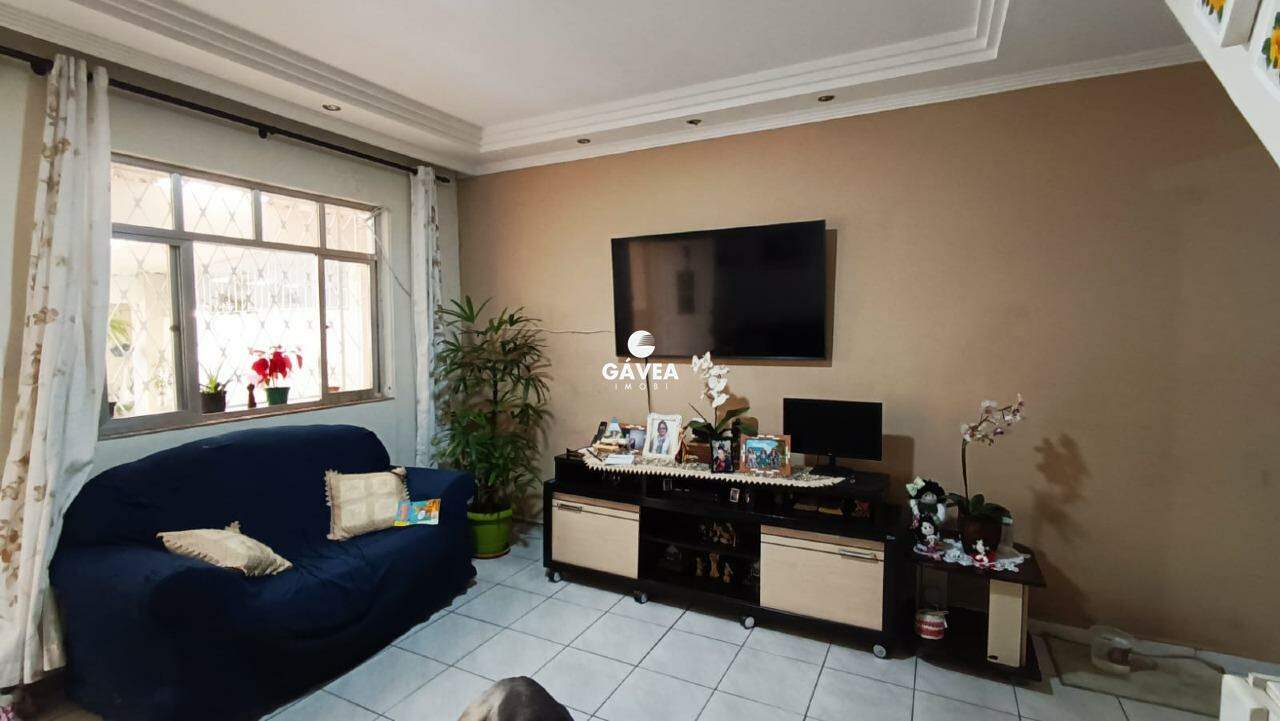 Sobrado à venda no Parque Bitaru: 