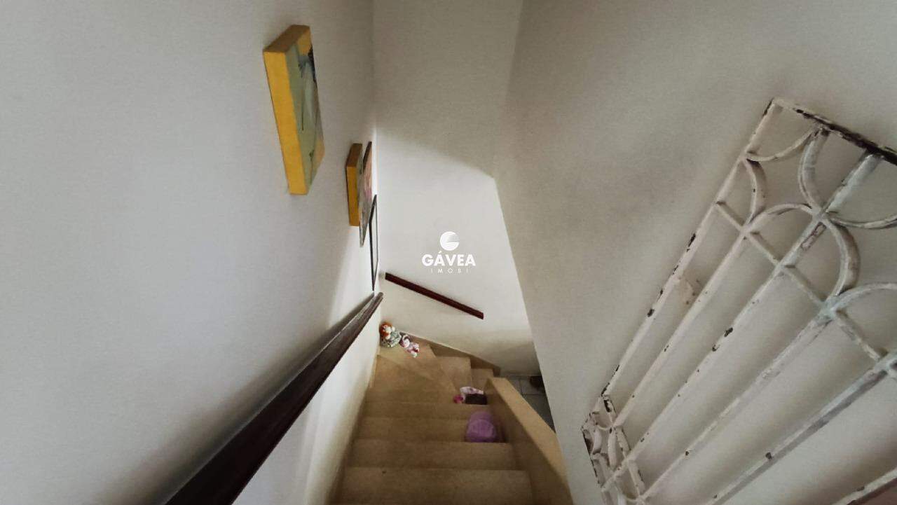 Sobrado à venda no Parque Bitaru: 