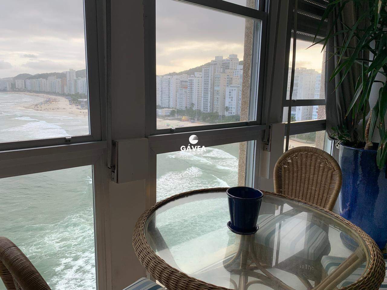 Apartamento à venda no Pitangueiras: 