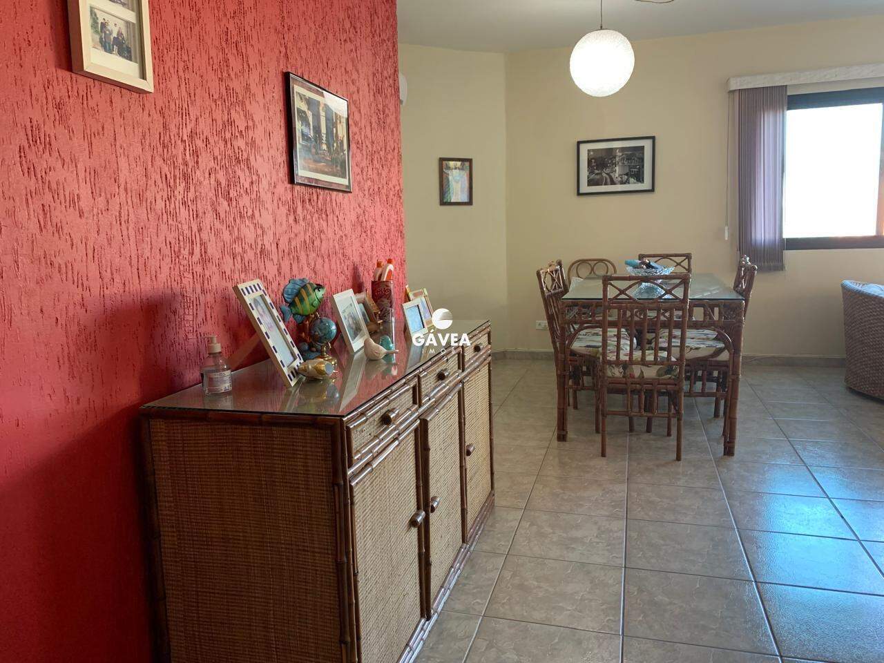 Apartamento à venda no Enseada: 