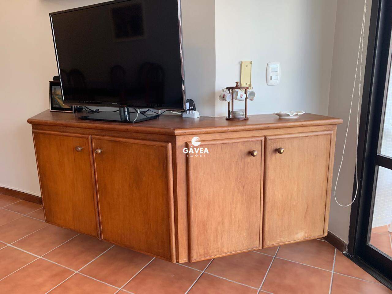 Apartamento à venda no Pitangueiras: 