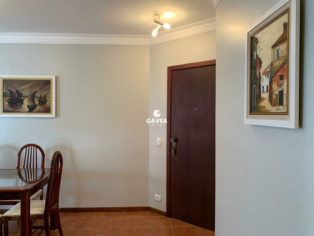 Apartamento à venda no Pitangueiras: 