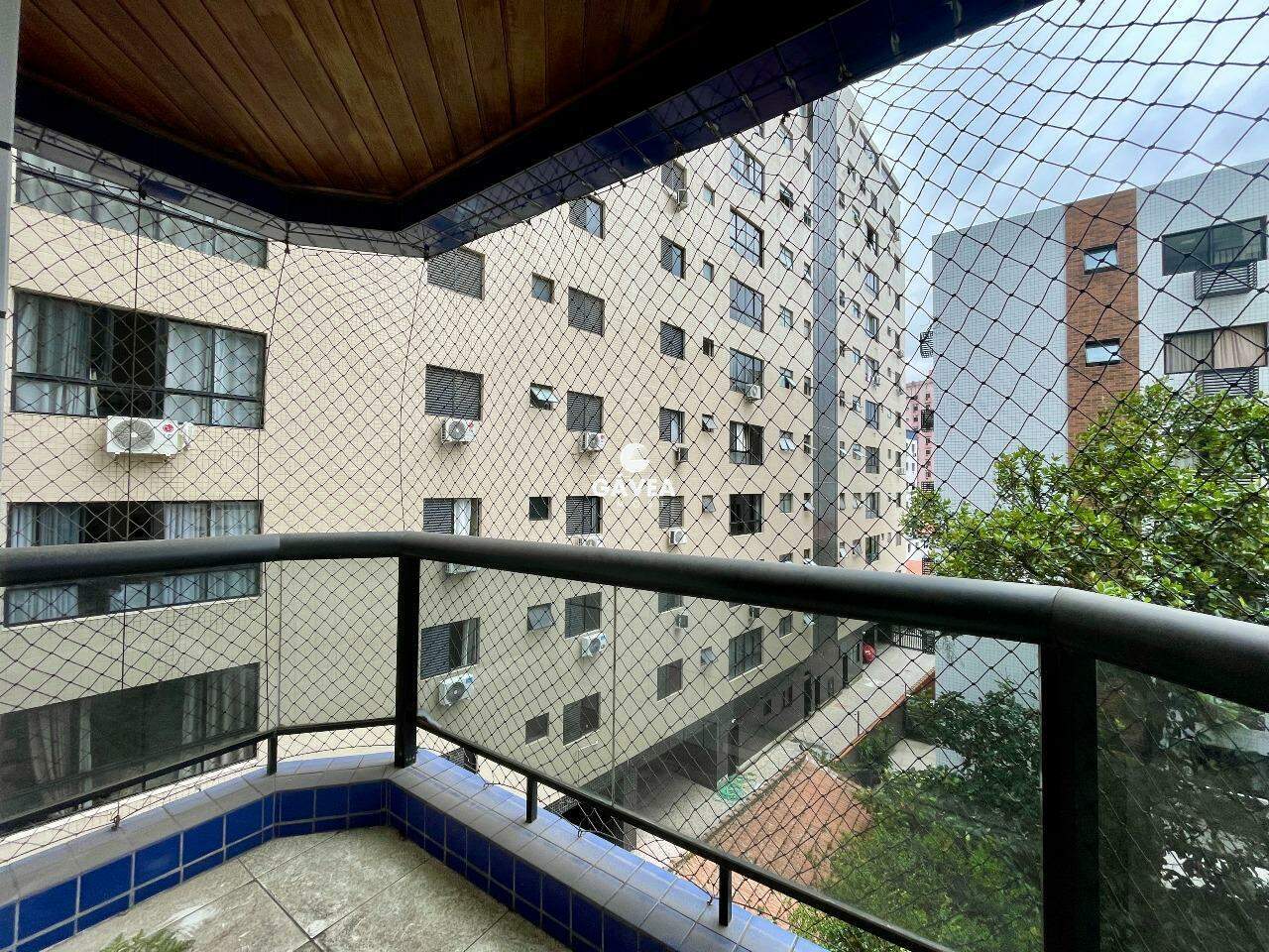 Apartamento à venda no Ponta da Praia: 