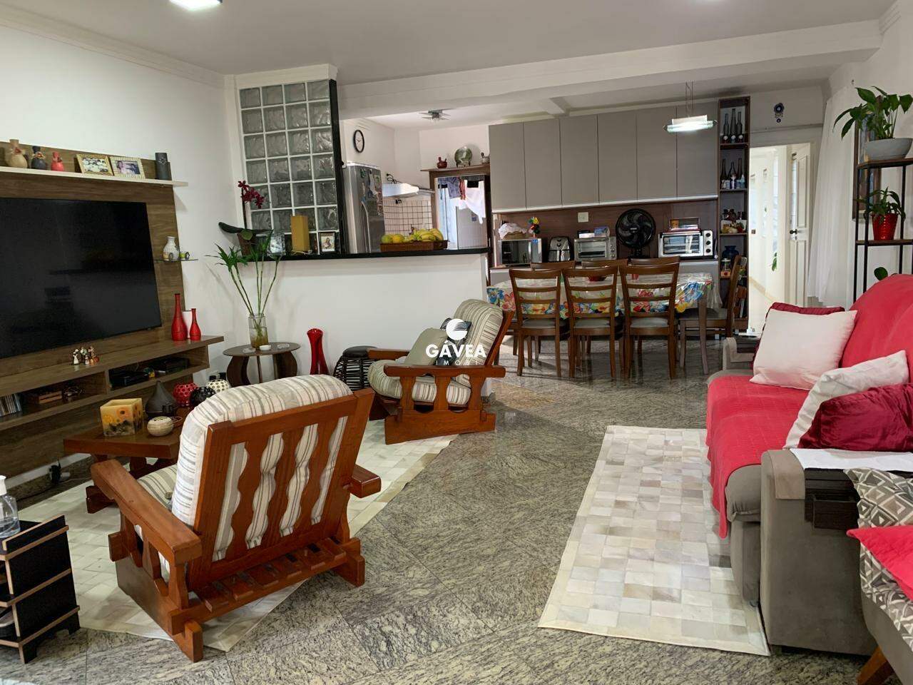 Apartamento à venda no Pitangueiras: 