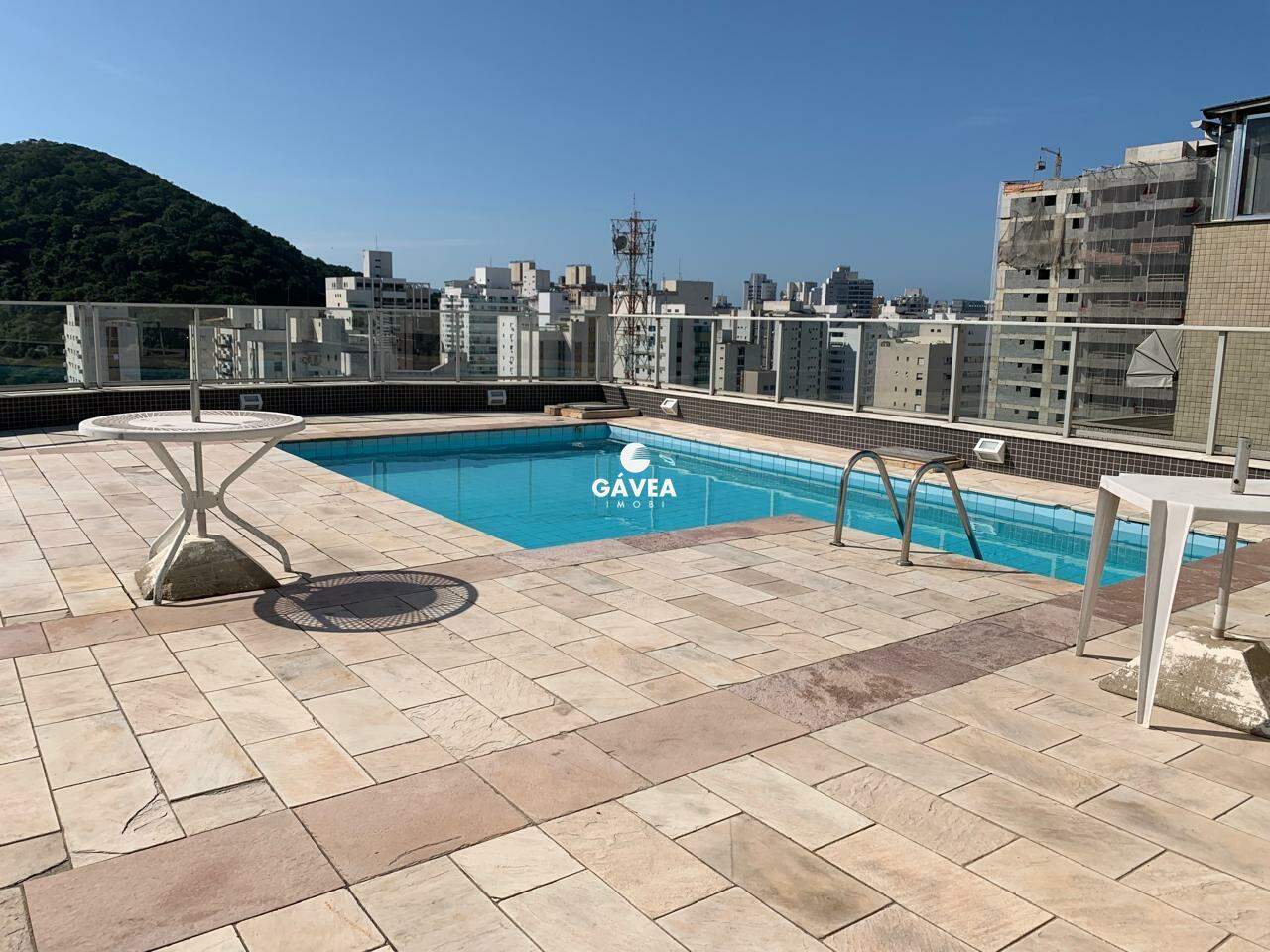 Apartamento à venda no Pitangueiras: 