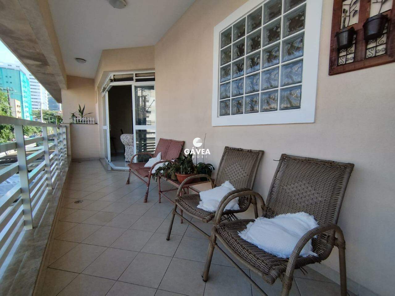 Sobrado à venda no Marapé: 