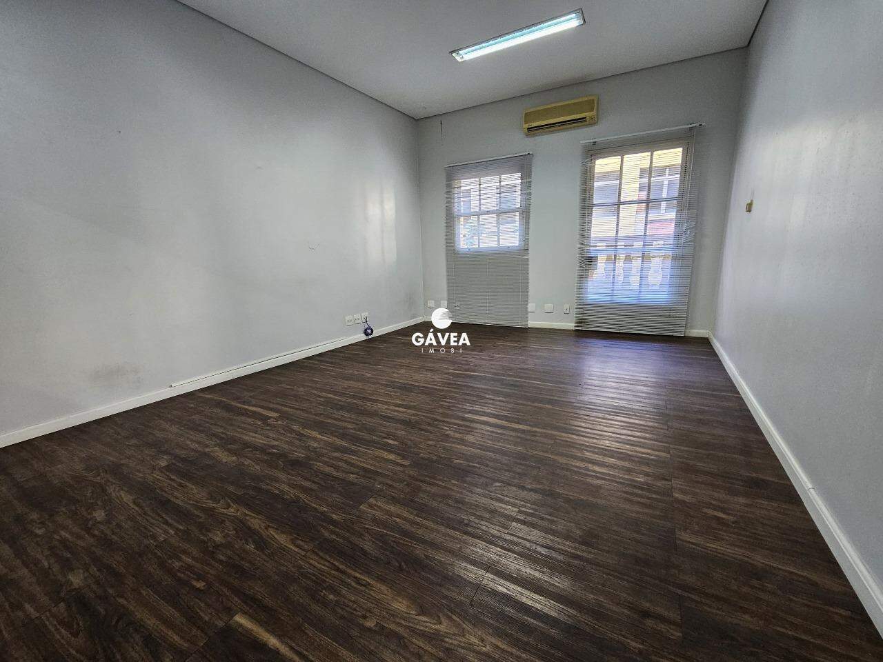 Prédio à venda no Centro: 