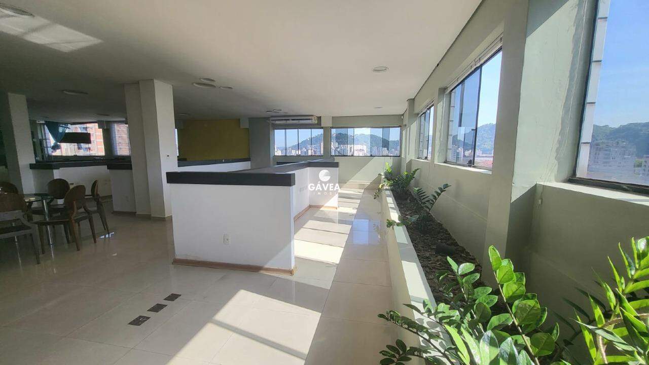 Cobertura para aluguel no Campo Grande: 