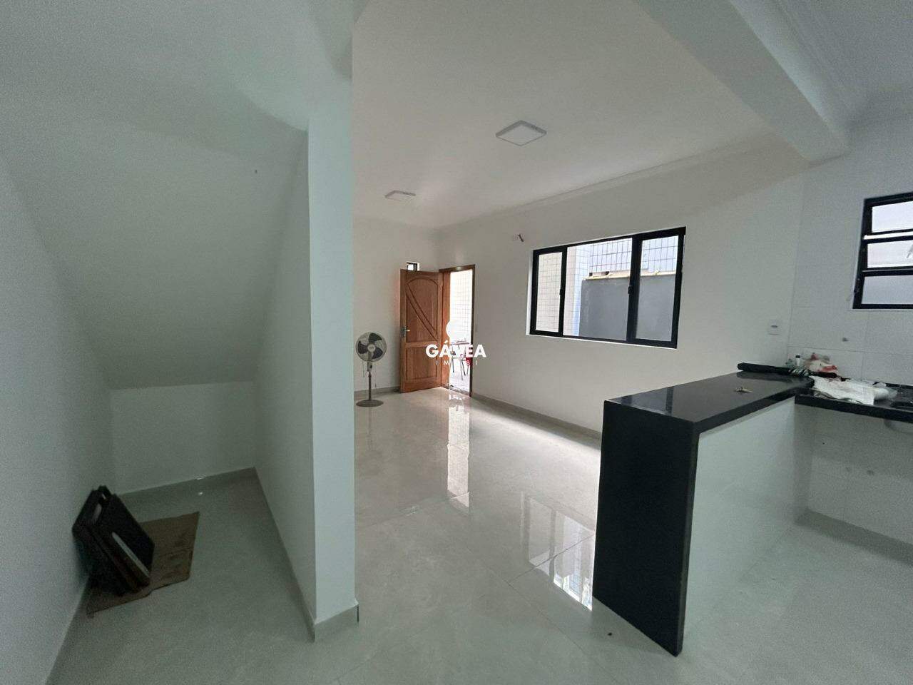 Casa à venda no Embaré: 