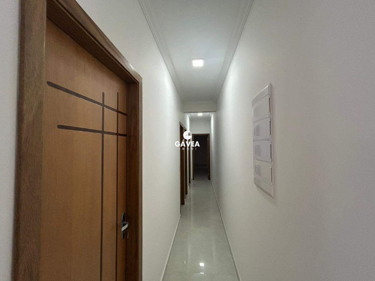 Casa à venda no Embaré: 