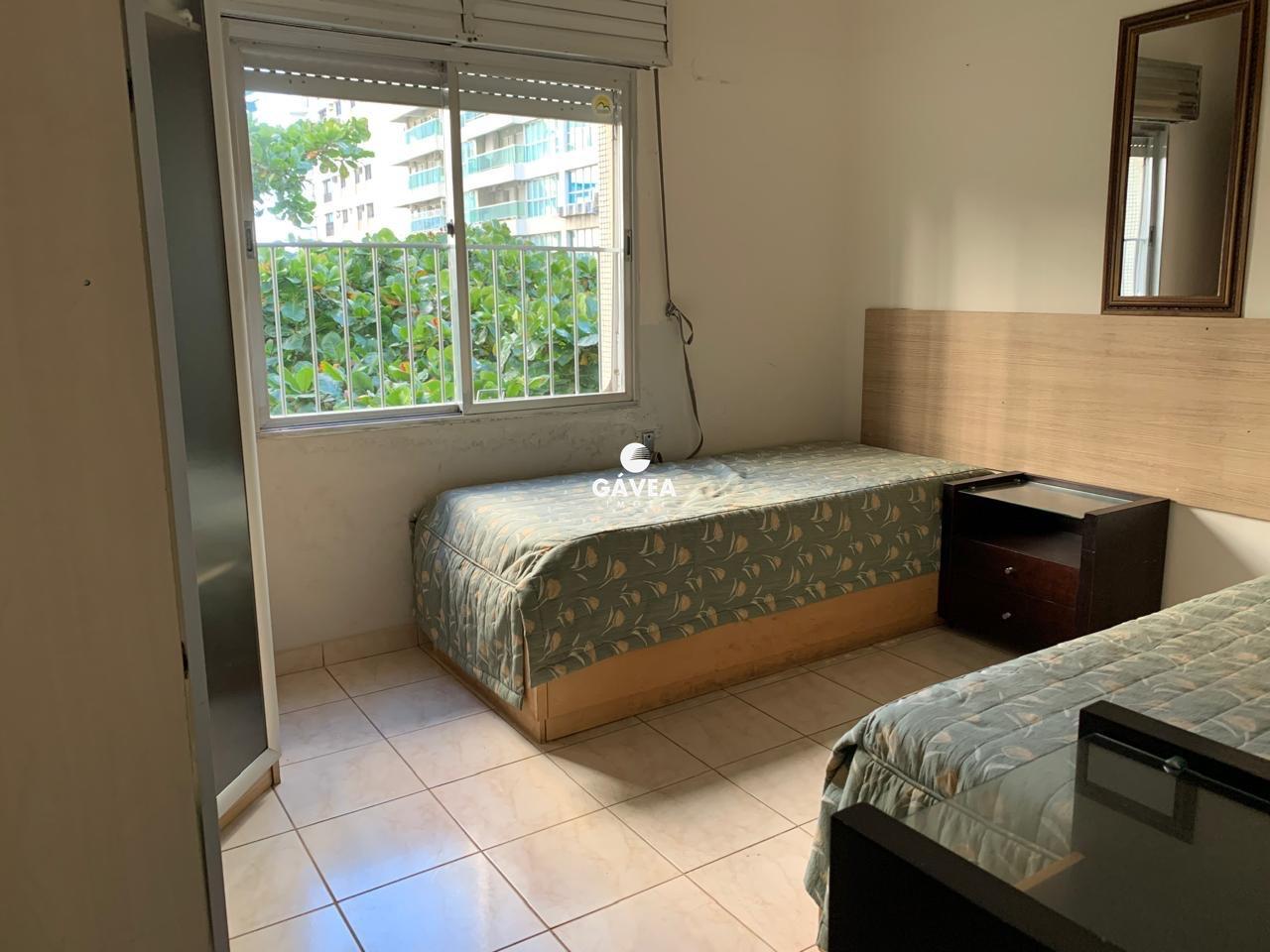 Apartamento à venda no Pitangueiras: 