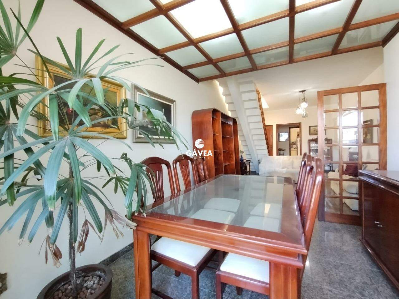 Cobertura à venda no Aparecida: 