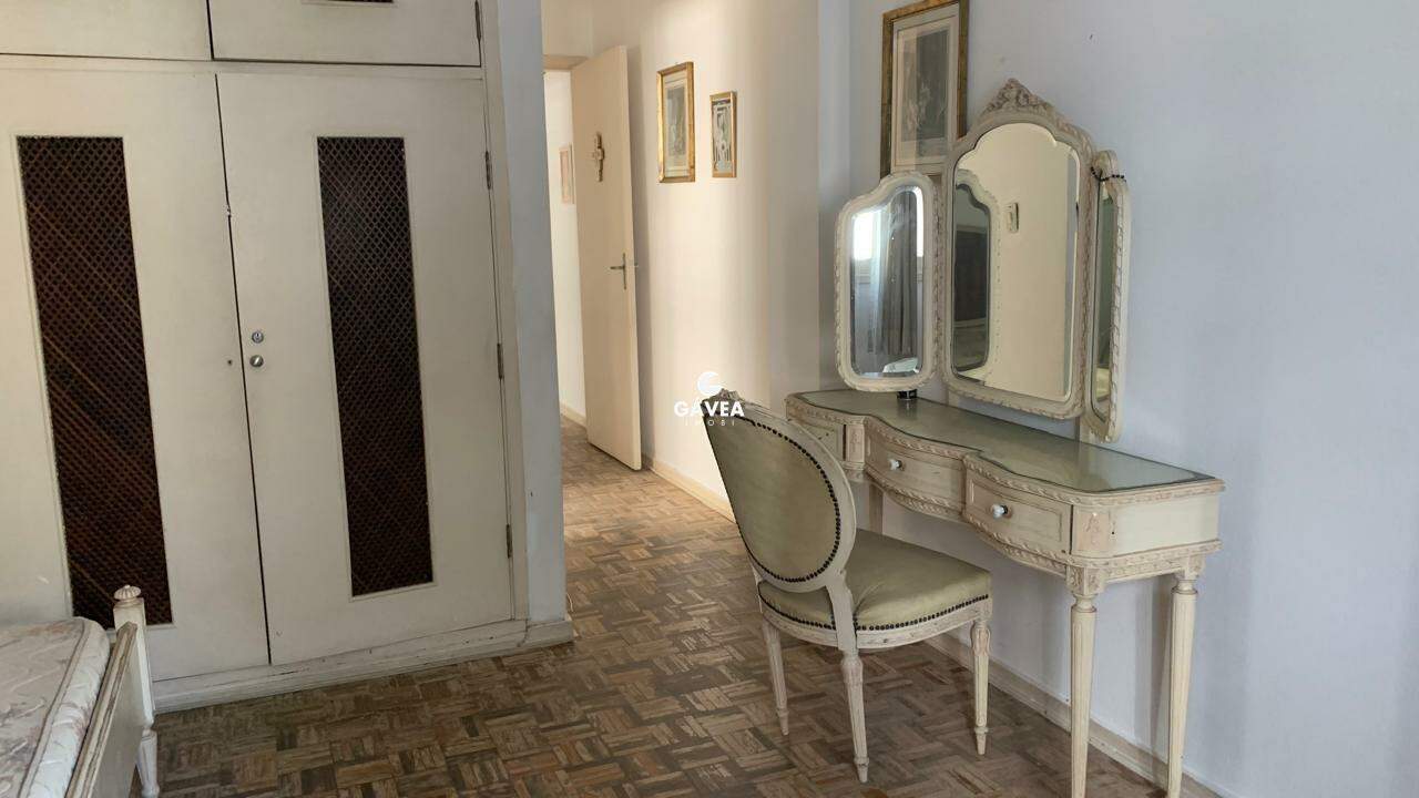 Apartamento à venda no Pitangueiras: 