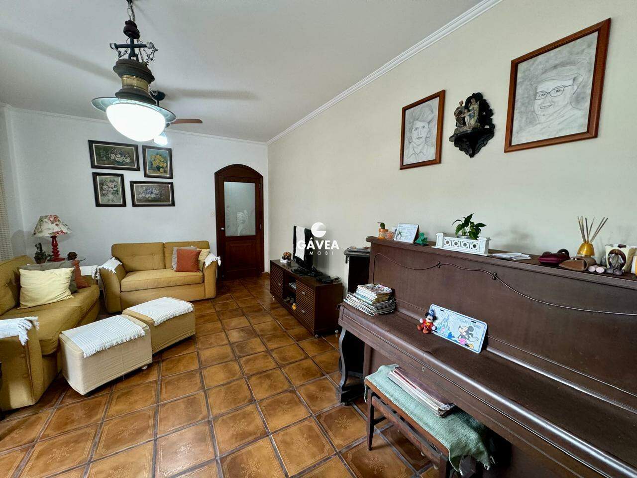 Apartamento à venda no Embaré: 