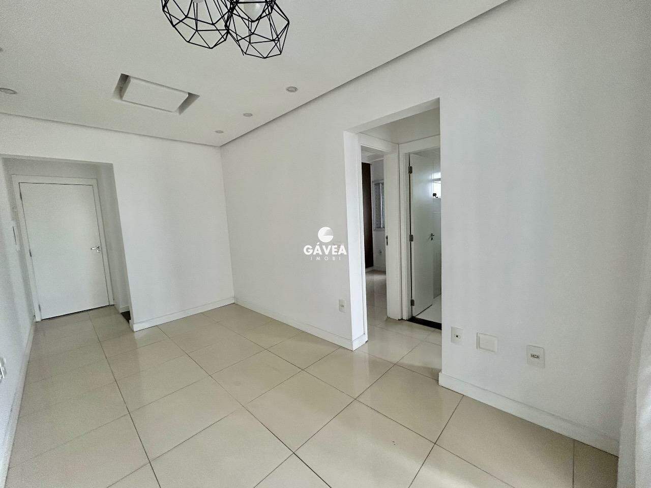 Apartamento à venda no Castelo: Sala para 2 ambientes com sacada