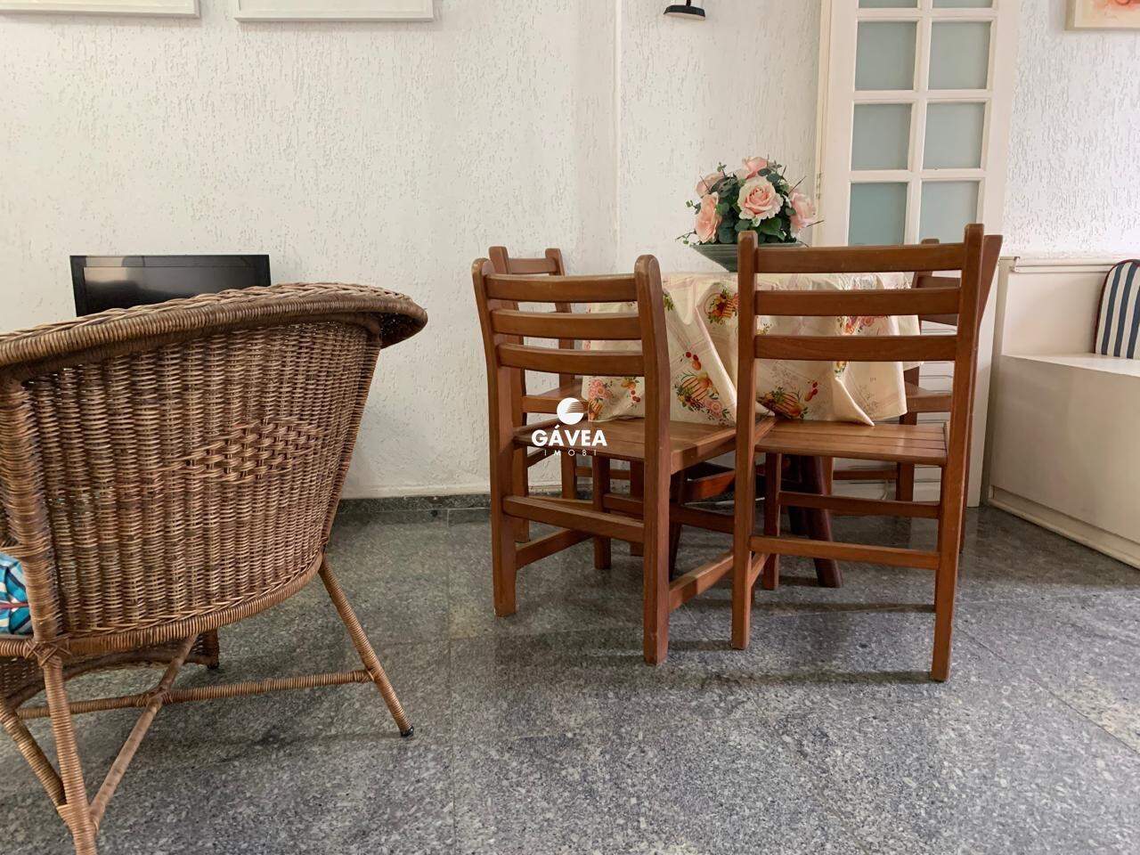 Apartamento à venda no Pitangueiras: 