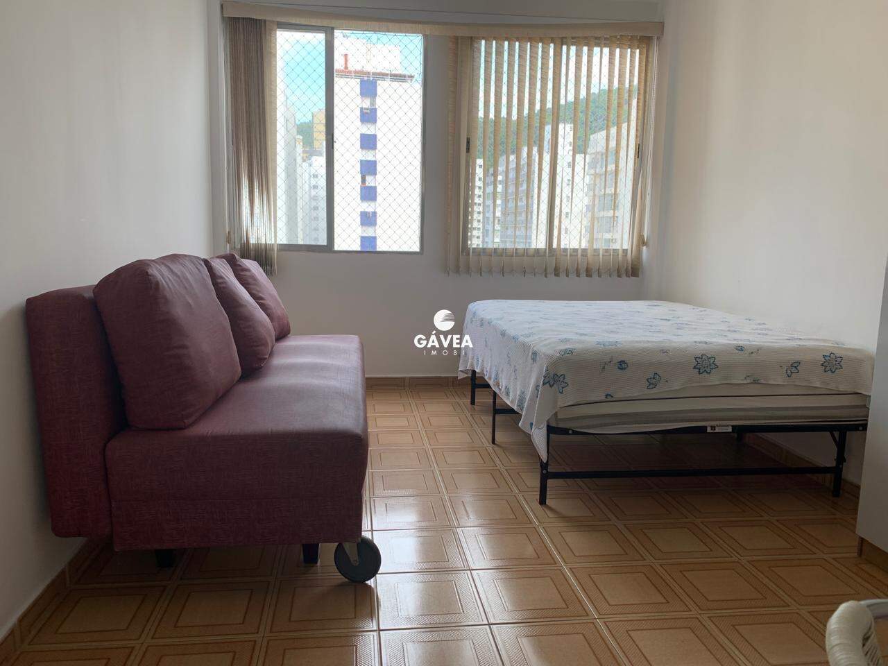 Apartamento à venda no Pitangueiras: 