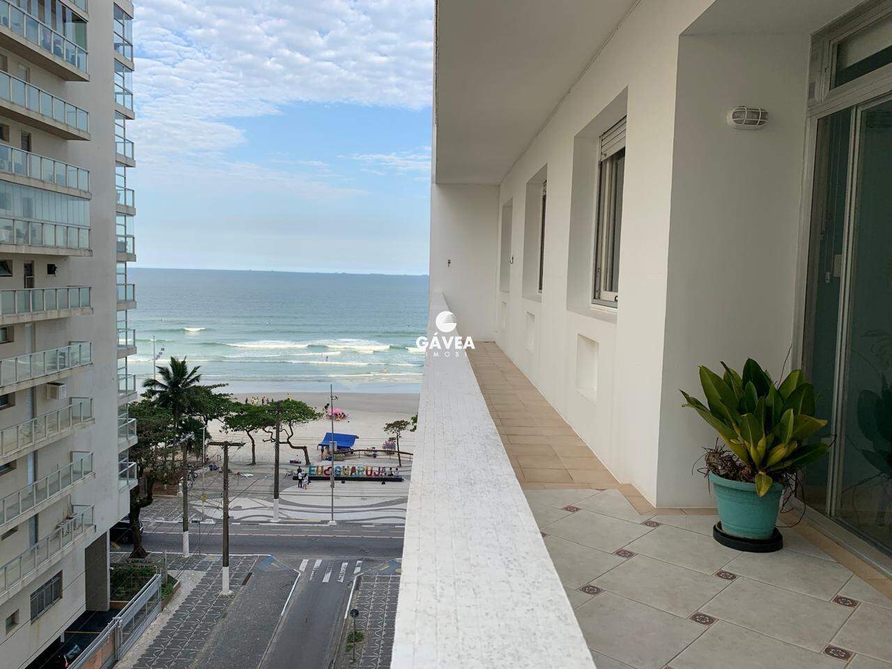 Apartamento à venda no Pitangueiras: 