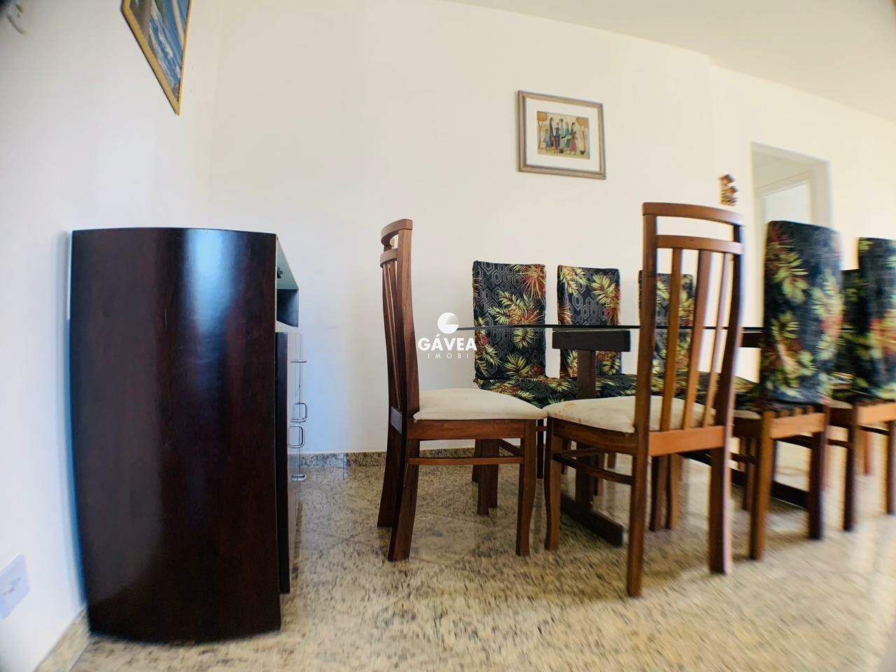 Apartamento à venda no Pitangueiras: 