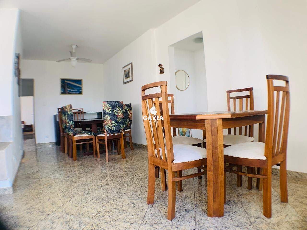 Apartamento à venda no Pitangueiras: 
