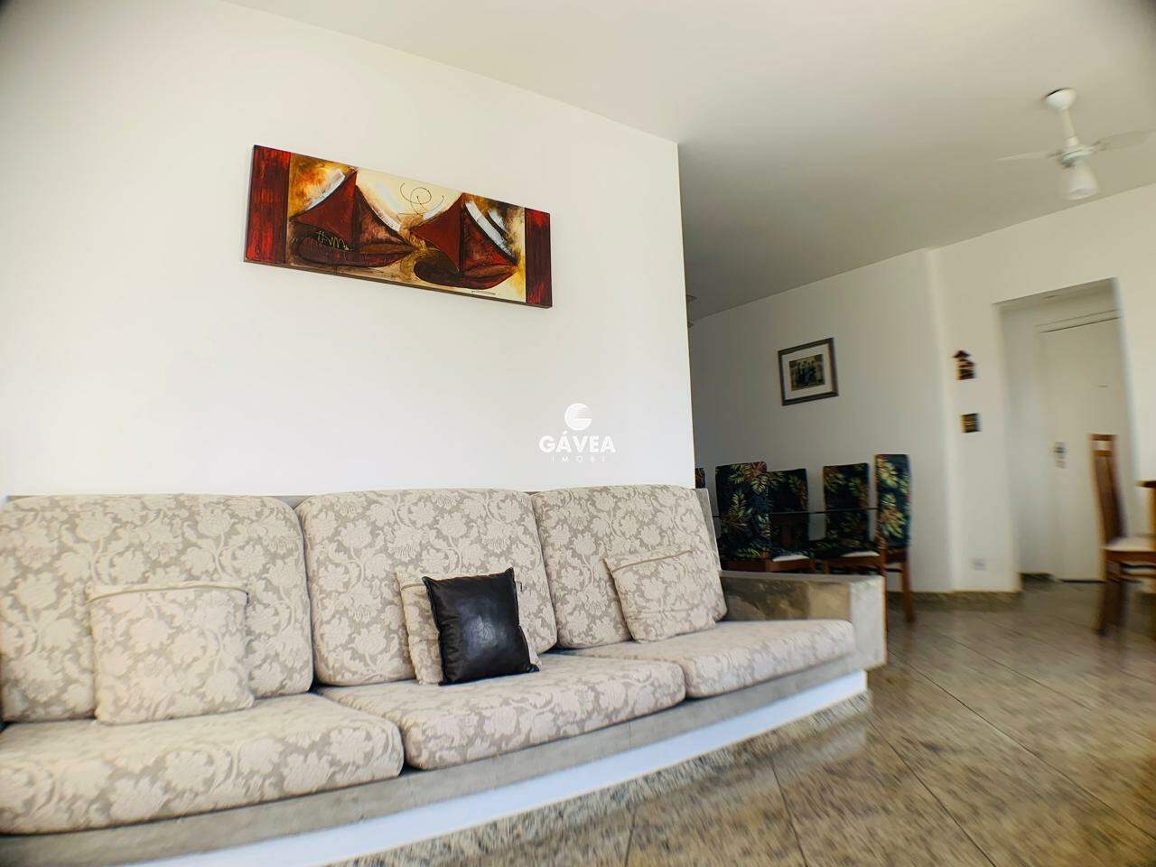 Apartamento à venda no Pitangueiras: 