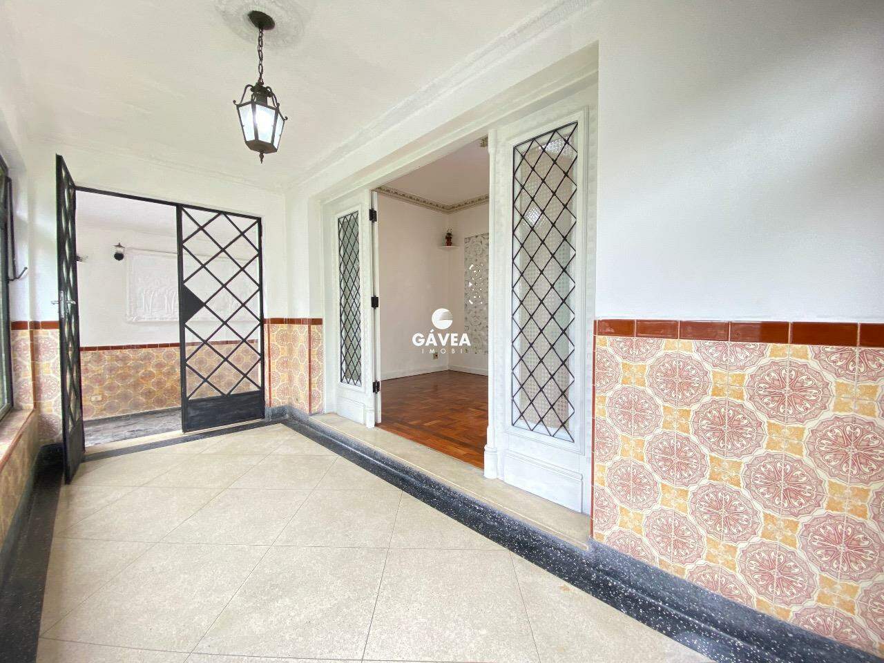 Casa à venda no Macuco: 