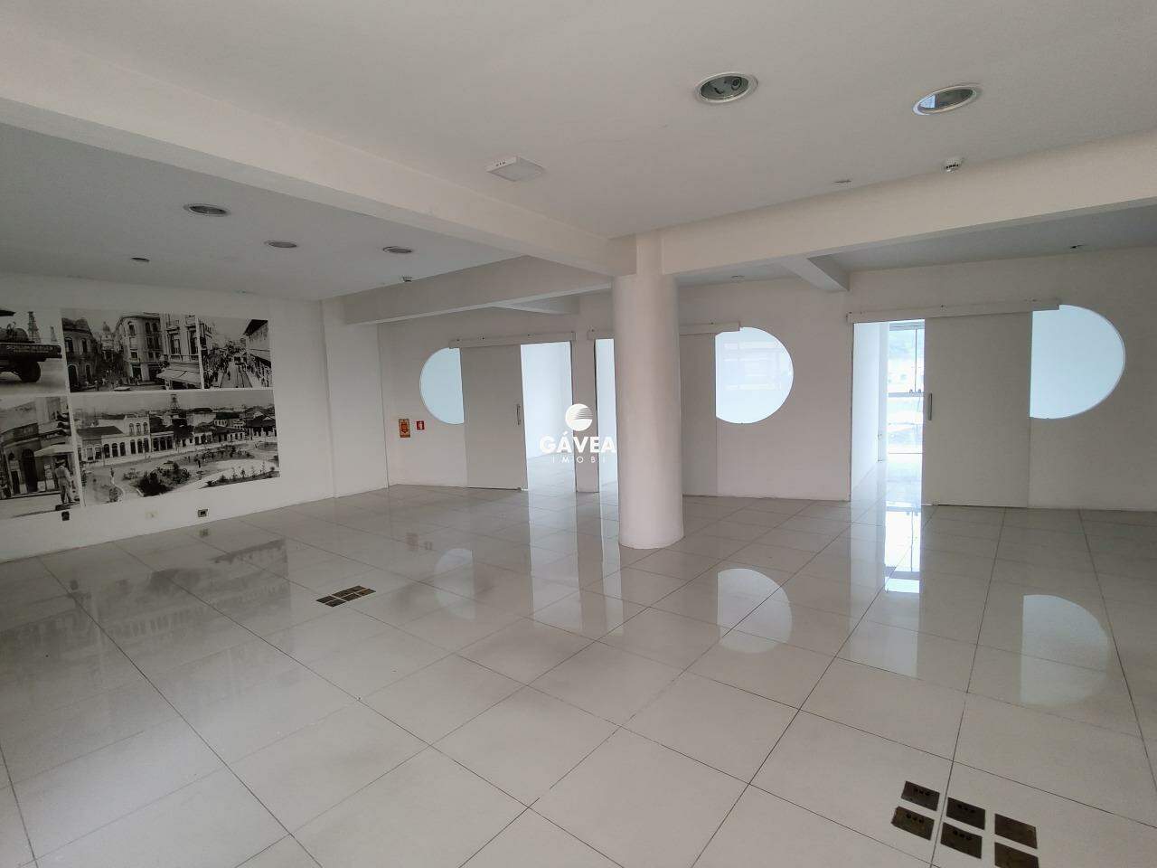 Conjunto Comercial/sala para aluguel no Centro: 