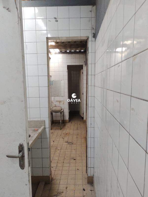 Casa para aluguel no Embaré: 