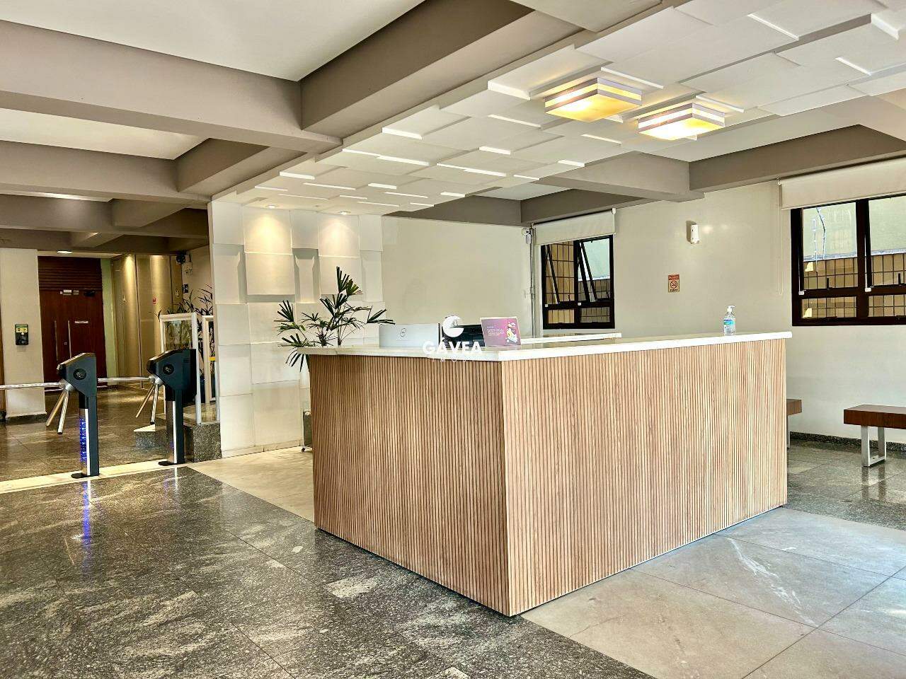 Conjunto Comercial/sala à venda no Gonzaga: Recepção do prédio