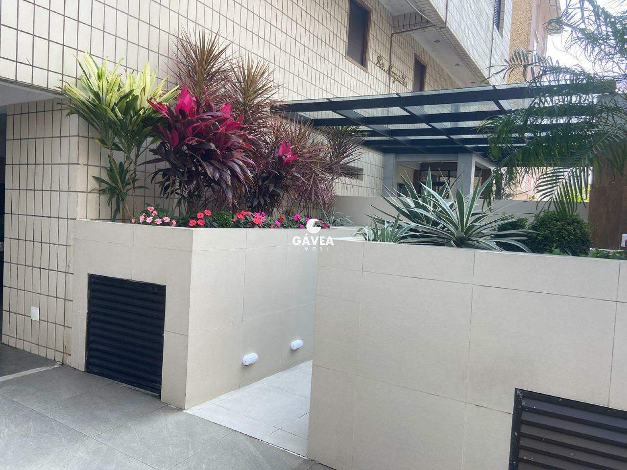 Apartamento à venda no Ponta da Praia: 