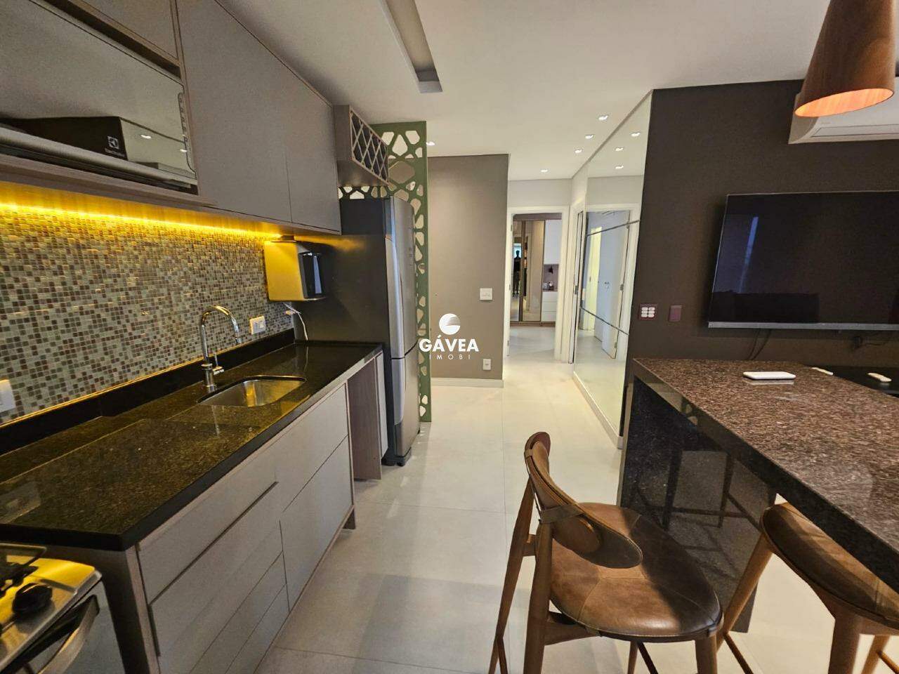 Apartamento à venda no Ponta da Praia: 