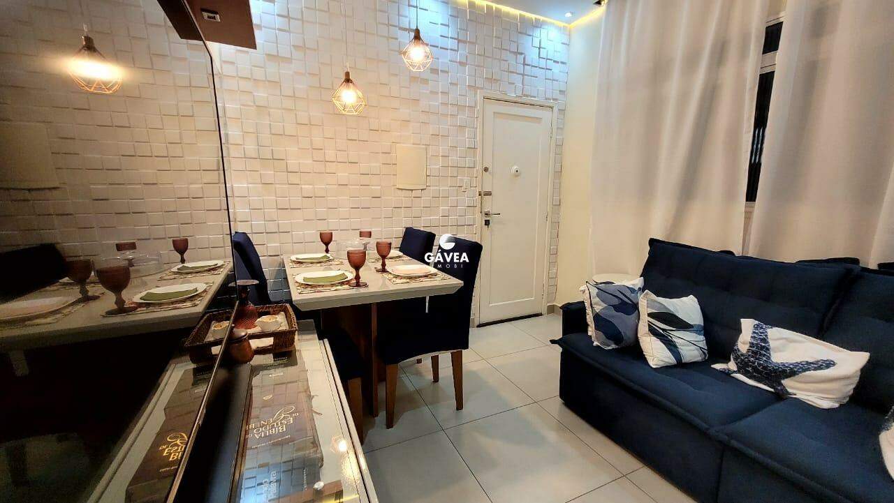 Apartamento à venda no Embaré: 