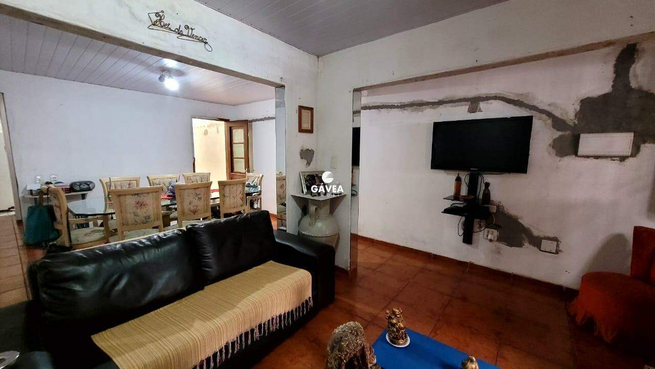 Casa à venda no Macuco: 