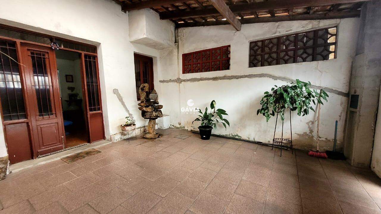 Casa à venda no Macuco: 