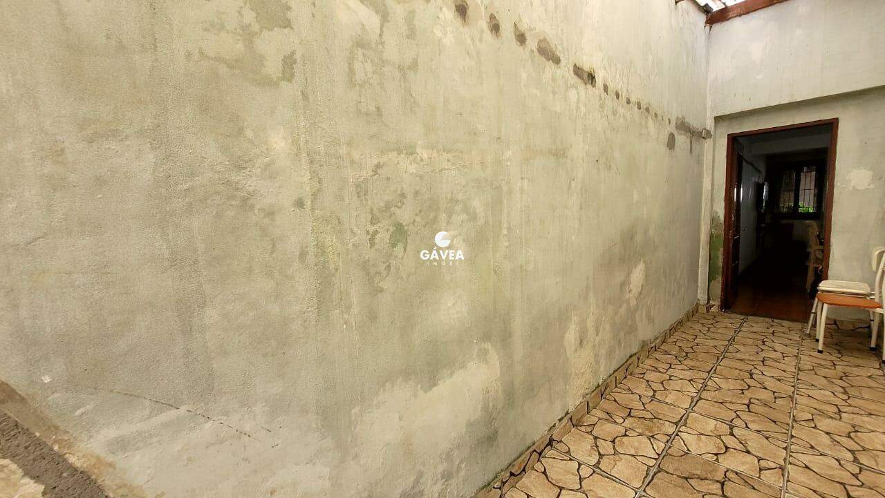 Casa à venda no Macuco: 