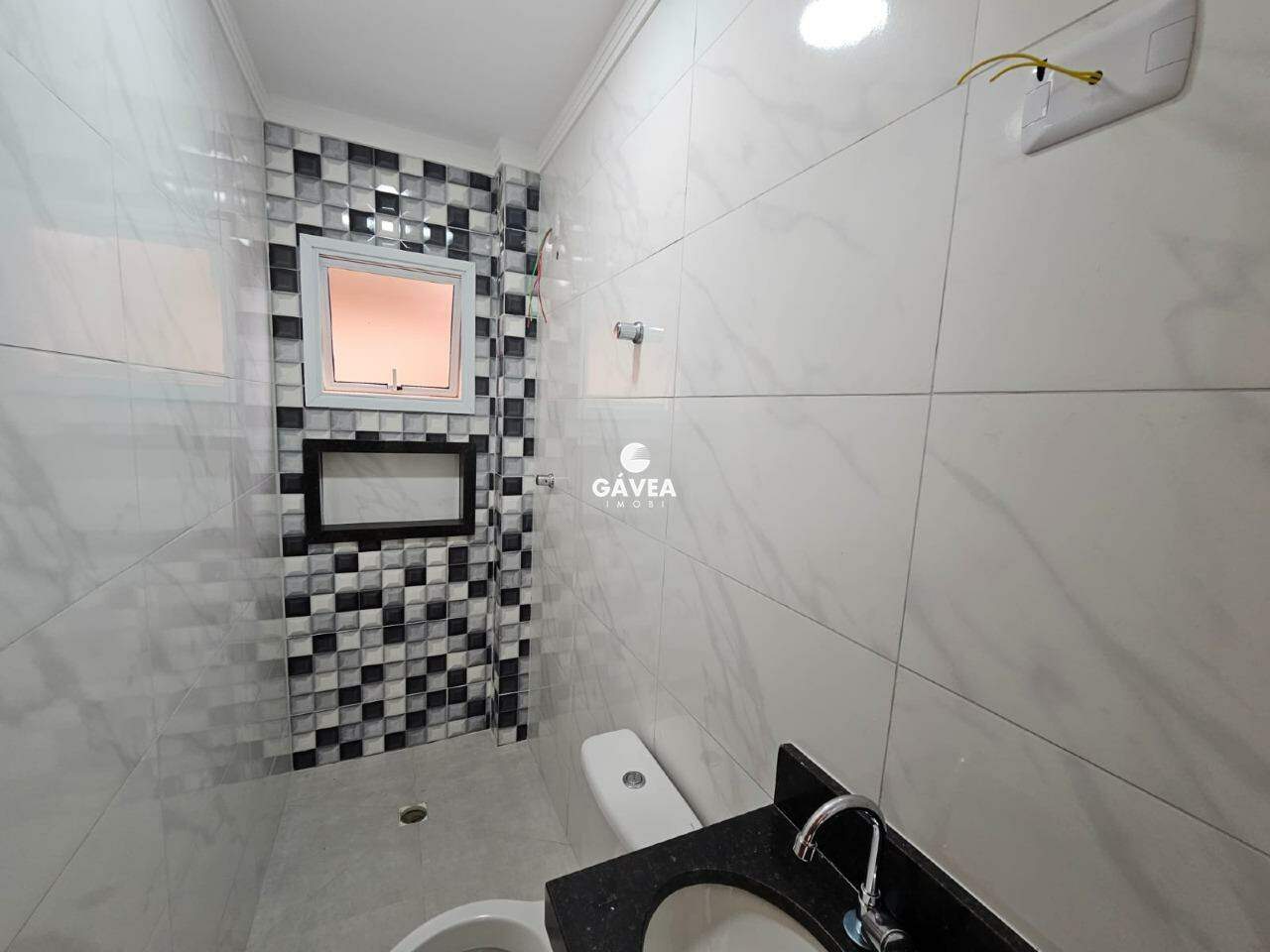 Sobrado à venda no Real: 