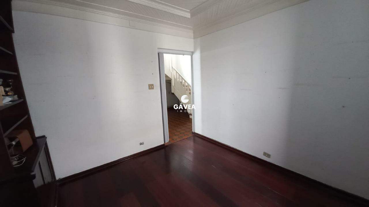 Casa à venda no Itararé: 