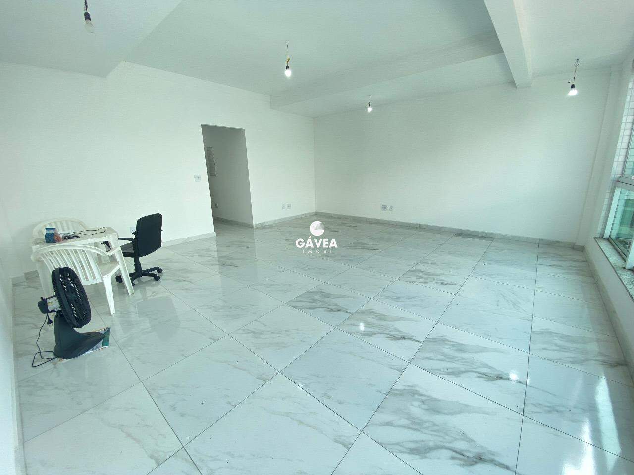 Casa à venda no Boqueirão: Sala para 2 ambientes