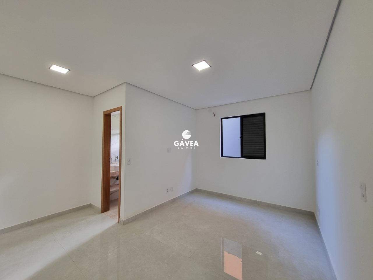 Casa à venda no Embaré: 1° Quarto