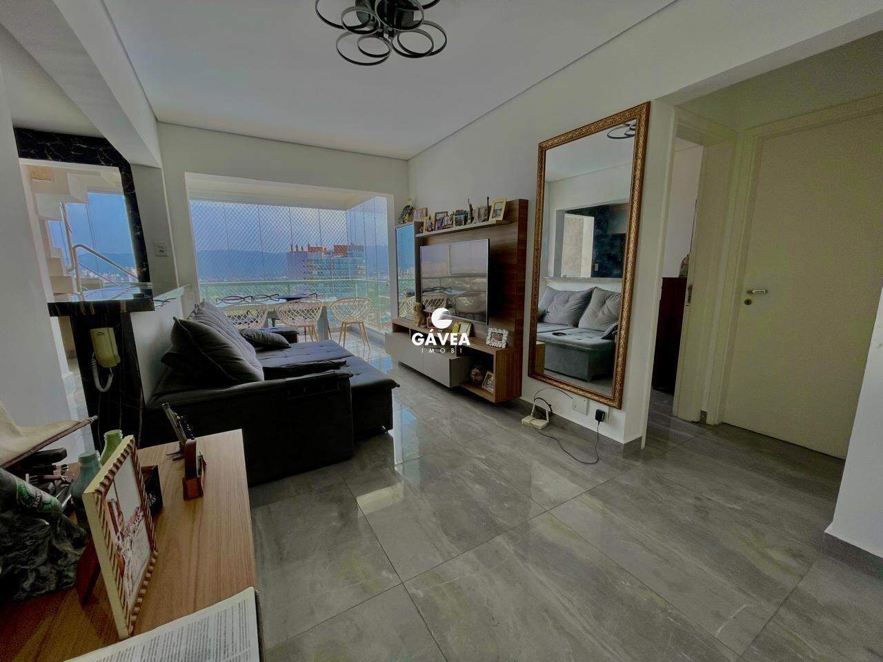 Cobertura à venda no Enseada: 