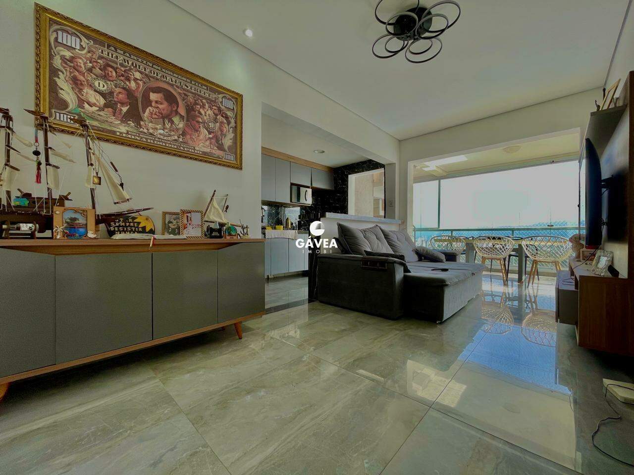 Cobertura à venda no Enseada: 