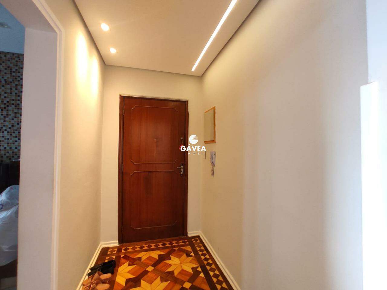 Apartamento à venda no Encruzilhada: 